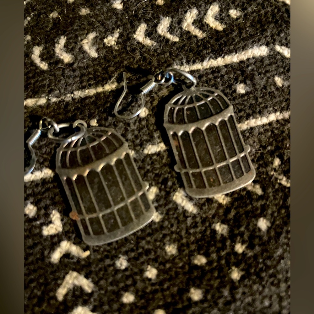 Birdcage earrings.